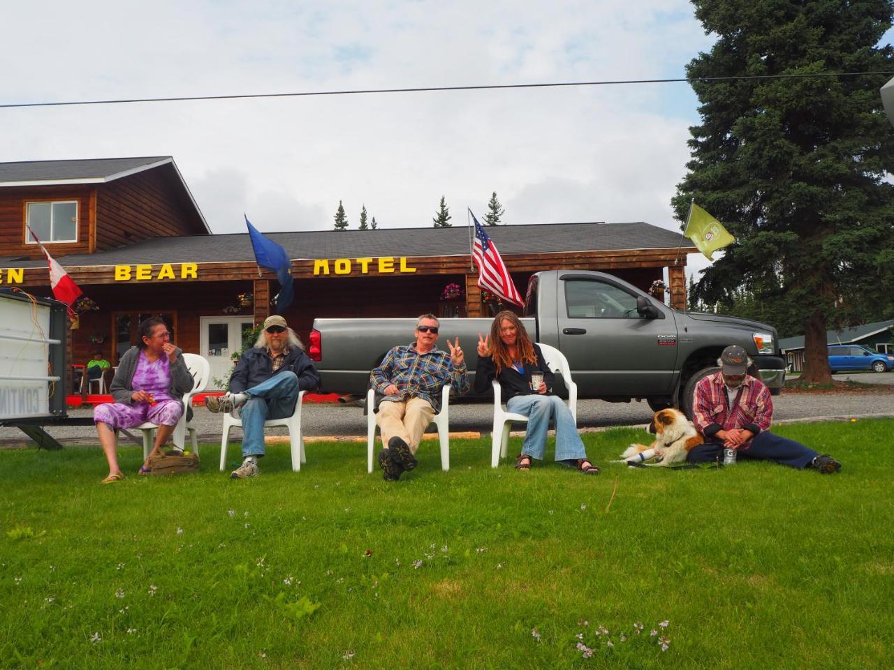The Golden Bear Motel Tok Eksteriør billede